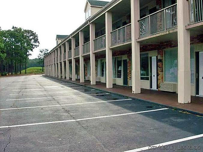 Quality Inn & Suites Pawleys Island Exterior photo